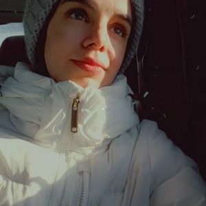 Meet your Posher, Chahineze